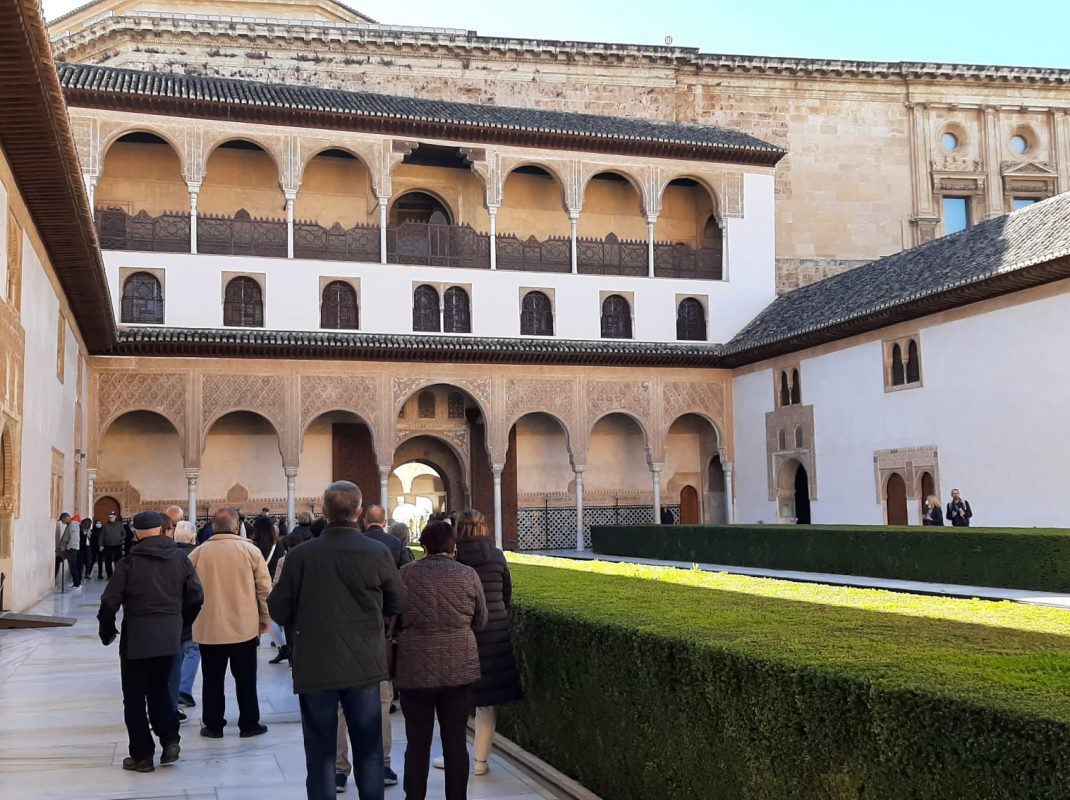 grupo-mediterrane@s-viajer@s-alhambra-granada